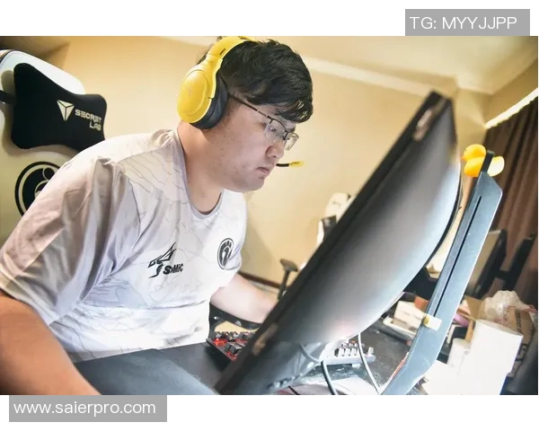 从CSGO焦点IG的比赛经验看S15LOL的战术与团队协作分析 从CSGO焦点IG的比赛经验看S15LOL的战术与团队协作分析