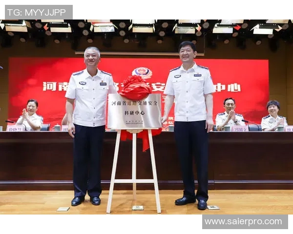 王伟专访揭秘CSGO成功背后的策略与团队协作秘诀